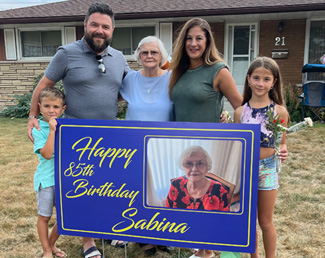 birthday lawn signs